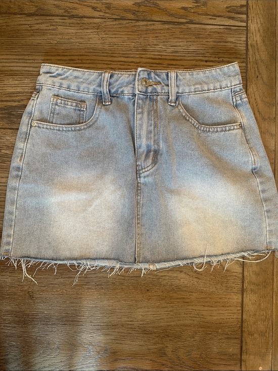SHEIN Dresses & Skirts - SHEIN Light Blue Frayed Hem Denim Mini Skirt SOLD✅